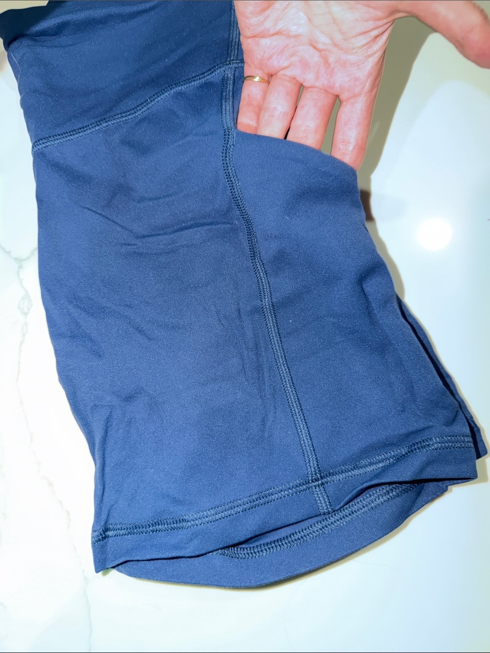 CRZ YOGA Blue Sports Bra and High-Waist Biker Shorts Set - Picture 4 of 5